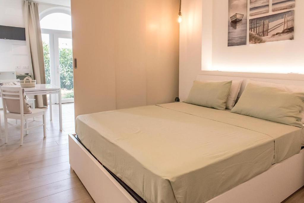 P010 - Porto Recanati, Nuovo Monolocale Fronte Mare ภายนอก รูปภาพ