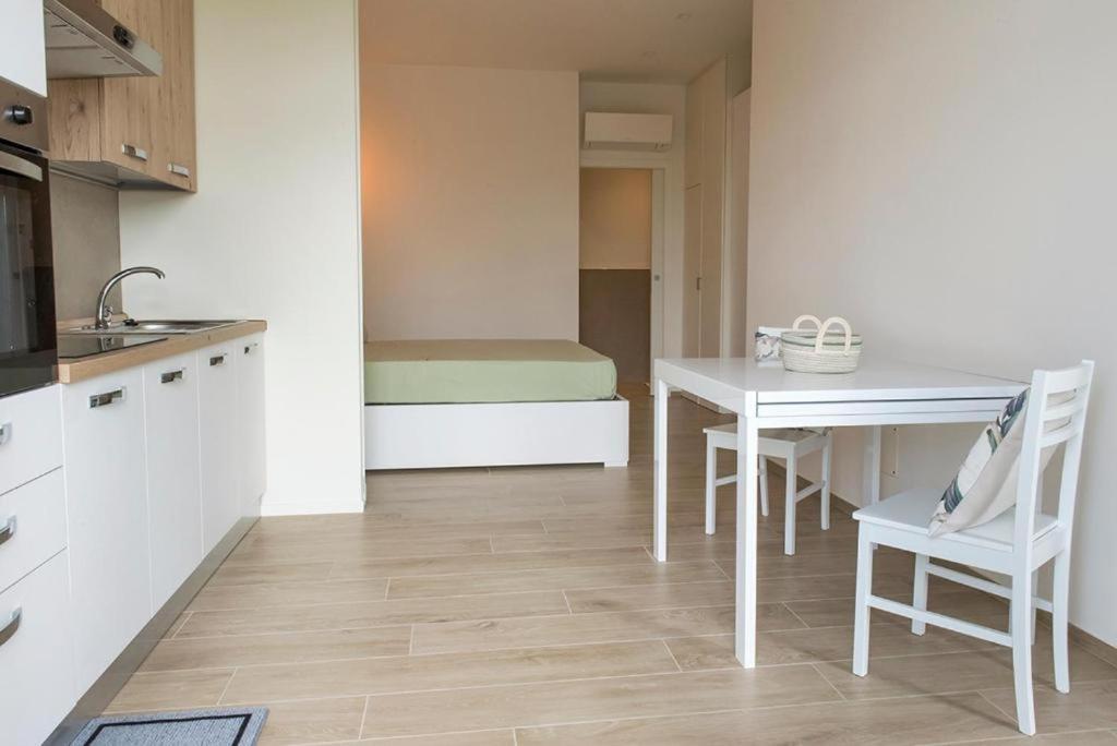 P010 - Porto Recanati, Nuovo Monolocale Fronte Mare ภายนอก รูปภาพ